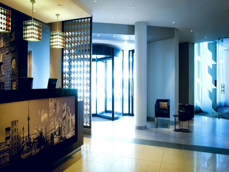 Garden Court Milpark, Йоханесбург Екстериор снимка